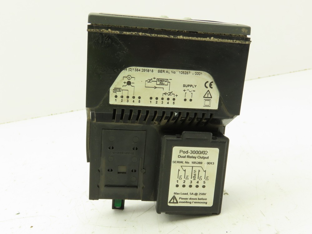 Status Instruments DM3000 Panel Meter Digital Display 4-20mA With Pod 2NO 2NC