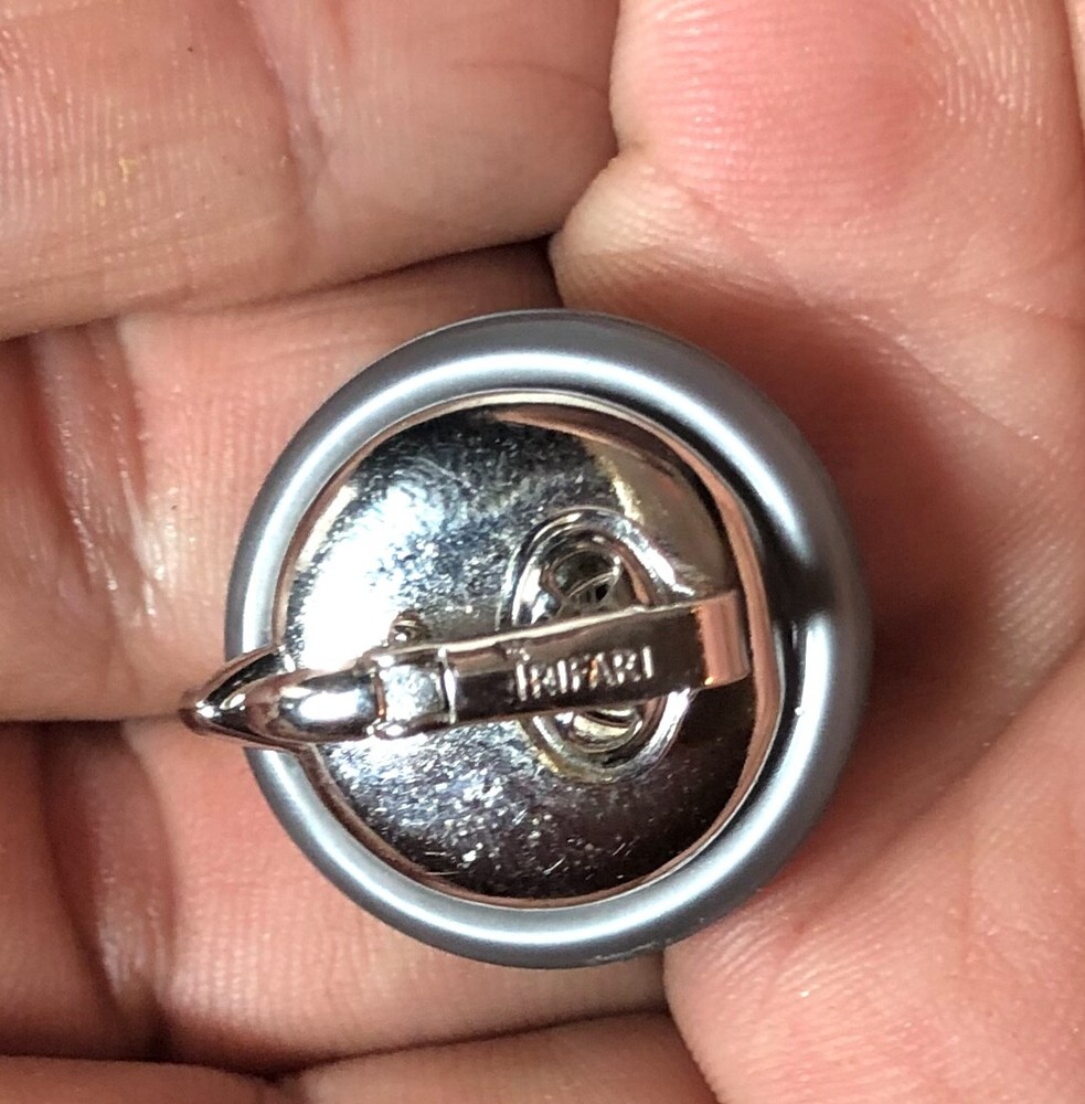 Vintage Trifari Screw Back Silver Grey Tone Button Earrings. Simple