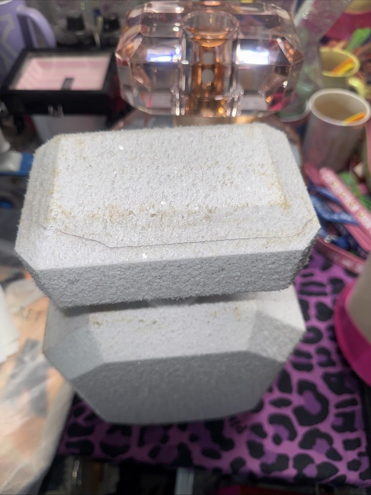 Victoria’s Secret BOMBSHELL Perfume Bottle And Riser Store Prop Display