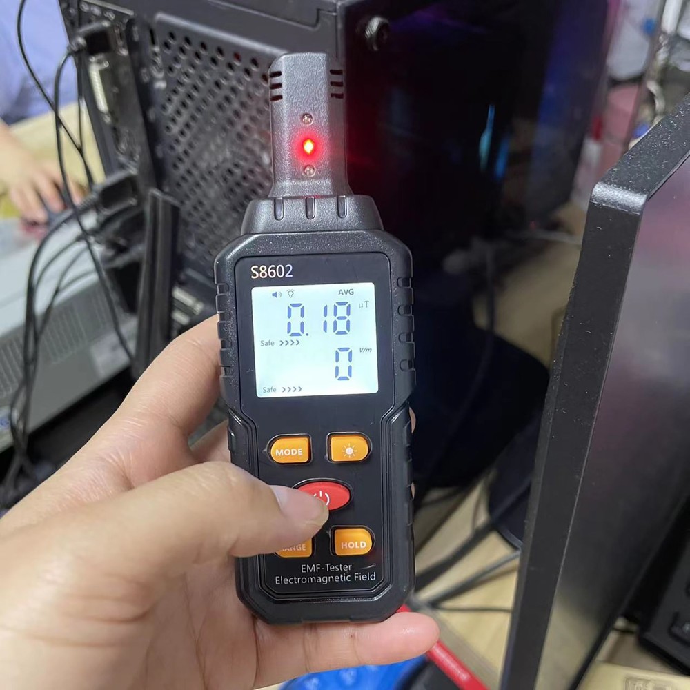 Mutilfunction Radiation Detector Dosimeter EMF Meter Electromagnetic Tester