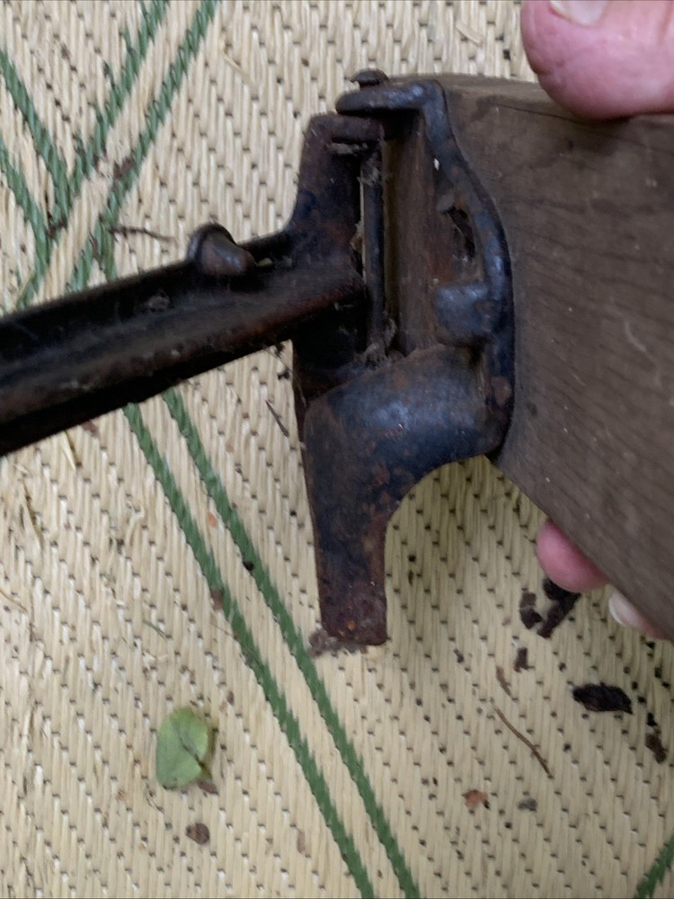 Vintage Cast Iron Wall Mount Mounted Nutcracker Nut Cracker Collectable