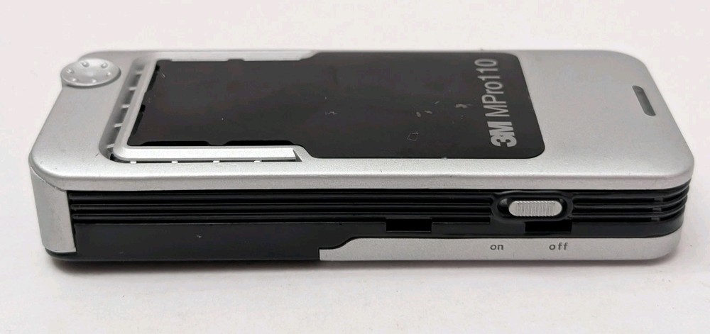 3M Micro Professional Projector MPro110 TESTED & WORKING No VGA CABLE