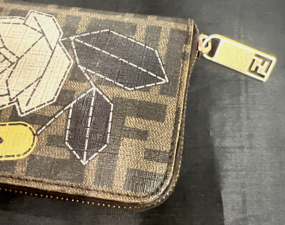 FENDI Zucca rare pattern bifold wallet