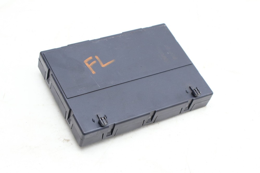 2013-2018 AUDI S6 C7 - Front SEAT / Backrest Adjustment Control Module