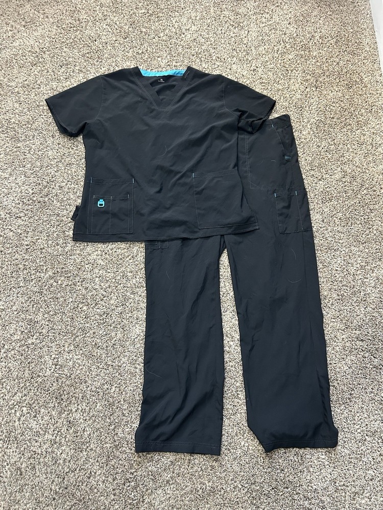 Black & Blue Carhartt Uniform Scrub Set XL