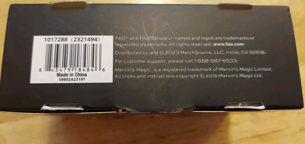 FAO Schwarz Dynamic Coins Magic Trick Set - GREAT GIFT!!