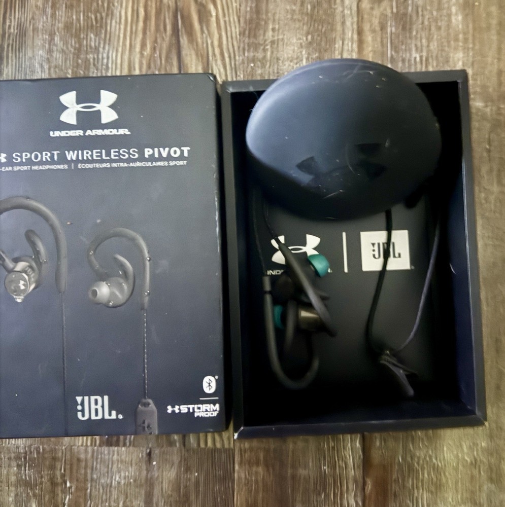 Original Black Under Armour JBL React Sport Wireless Headphones in Retail Pk