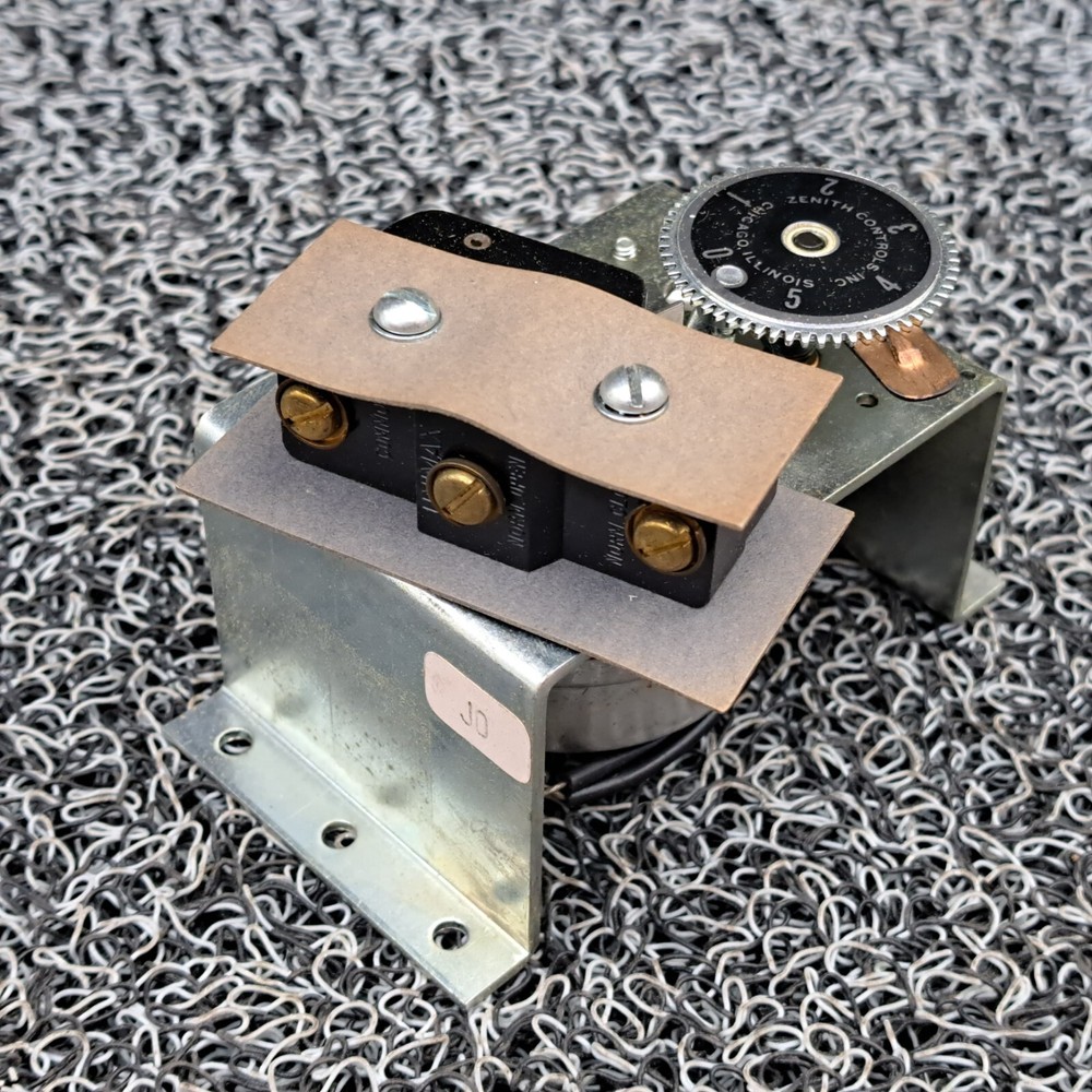 Zenith Controls FR-30S Timing Control 15 Amp 120V