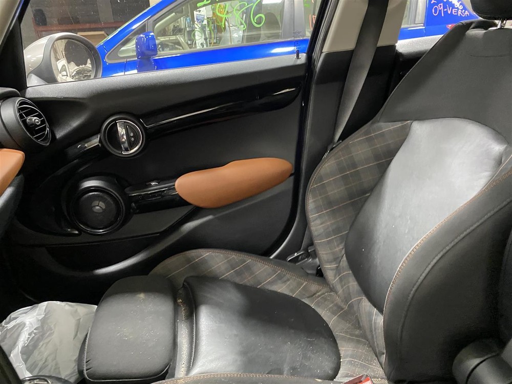 Used Antenna fits: 2017 Mini COOPER Grade A