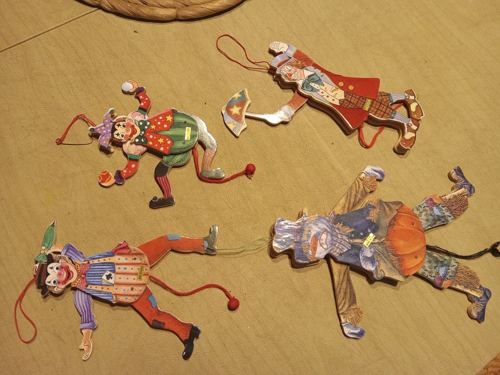 Pull String Clowns,scarecrow Lot Of 4