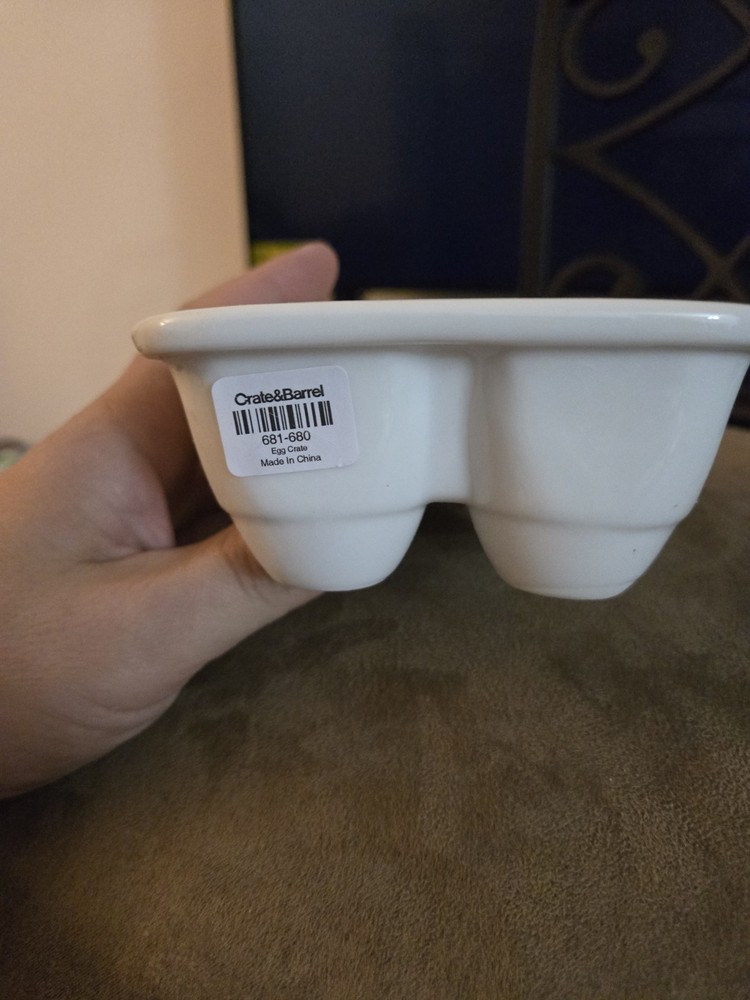 Crate & Barrel Ceramic white Egg Holds 6 eggs