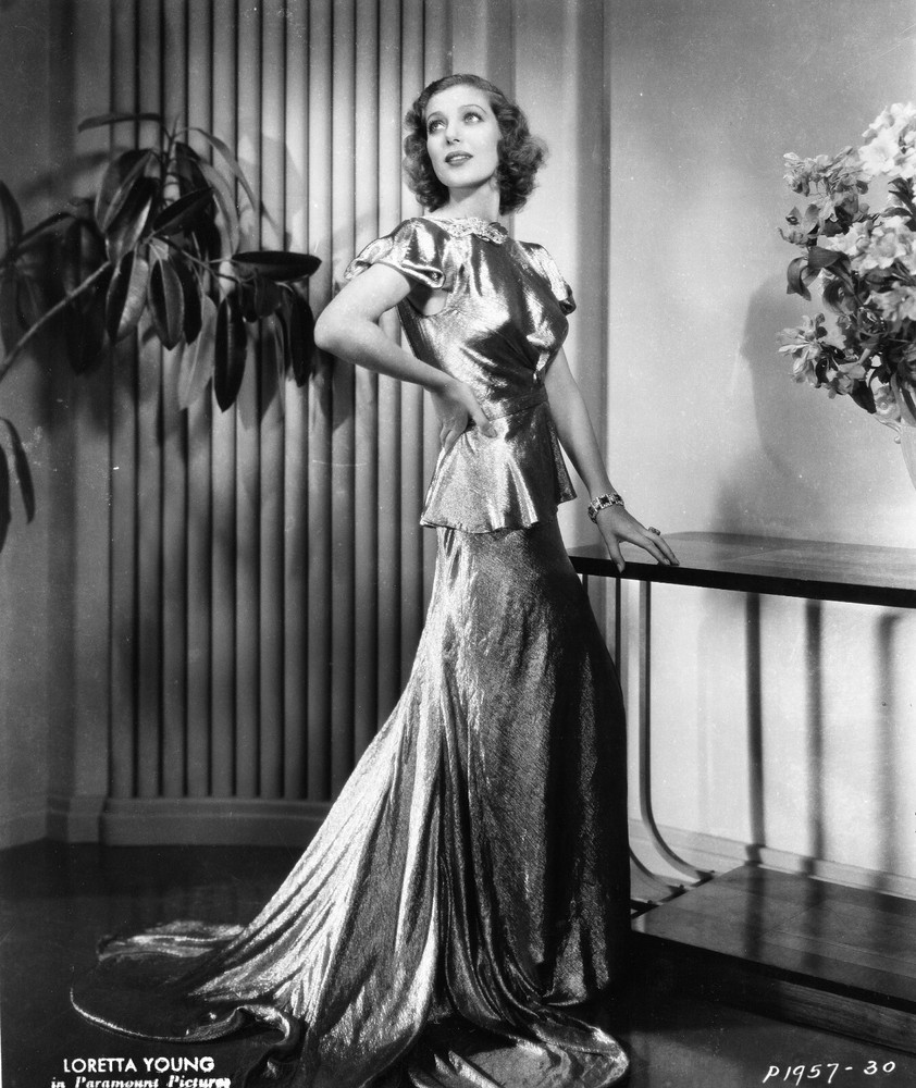 LORETTA YOUNG  8X10 PHOTO #K364