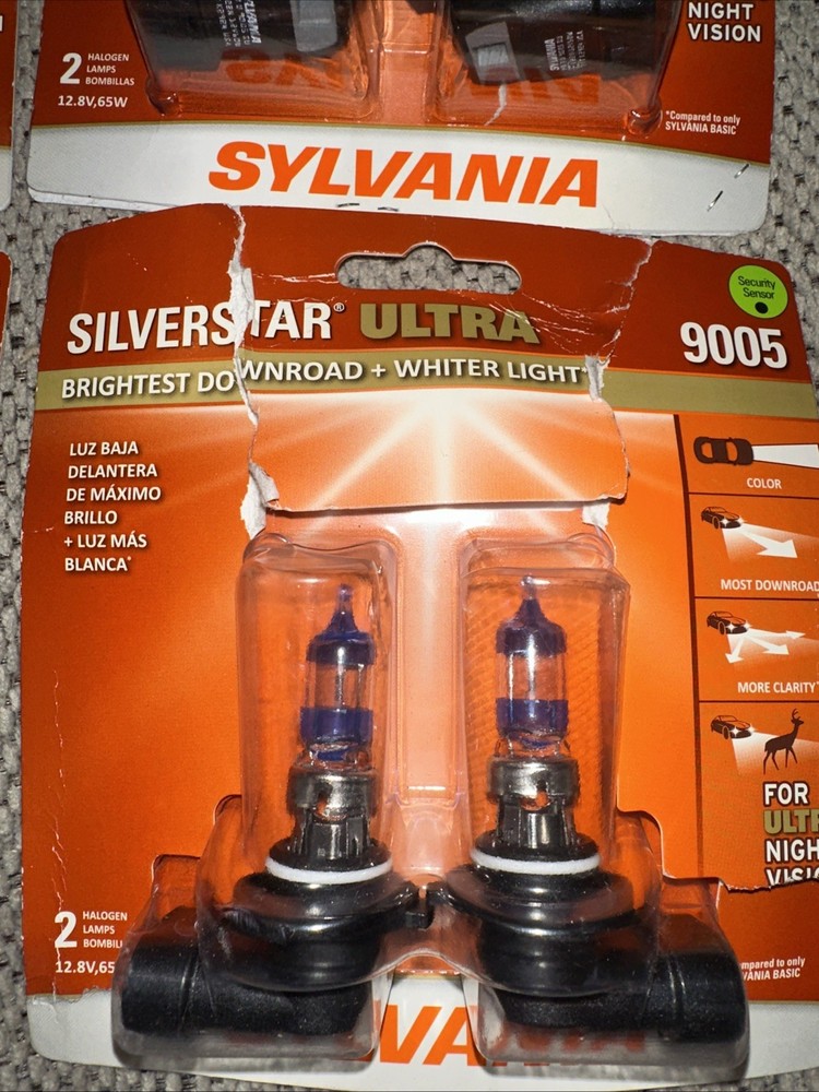 SYLVANIA 9005 SilverStar Ultra High Performance Halogen Headlight Bulb, 2 Bulbs