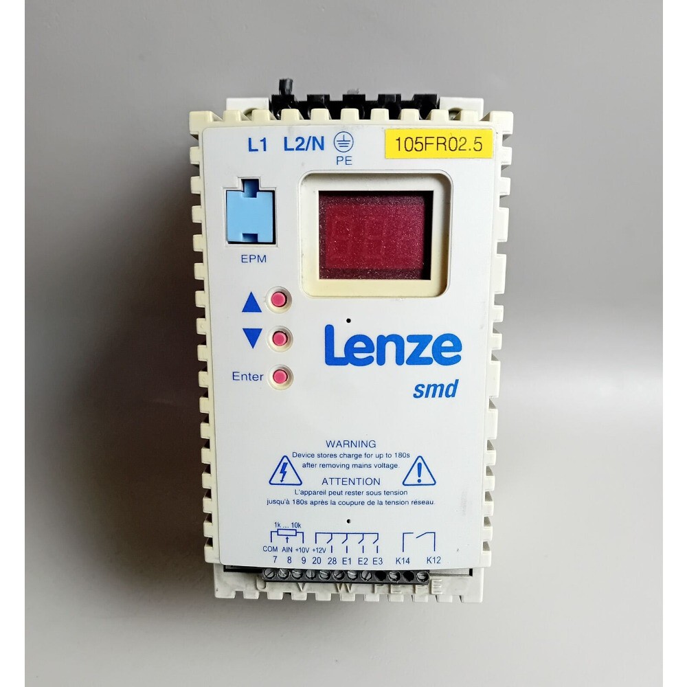 1PC NEW ESMD751X2SFA 13188655 LENZE