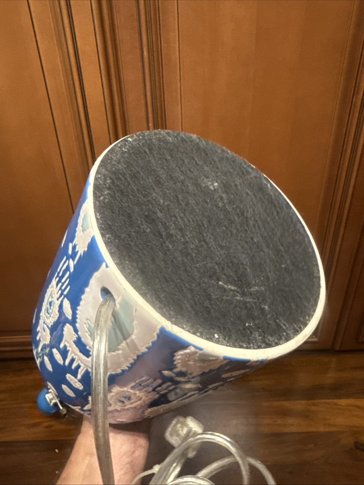Rare Vintage Blue White Ikat Pattern Ceramic Lamp