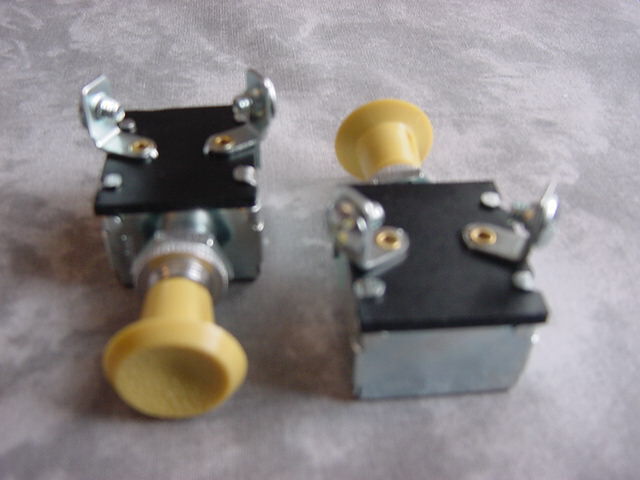 CASE COLT 1963-1965 LIGHT SWITCH