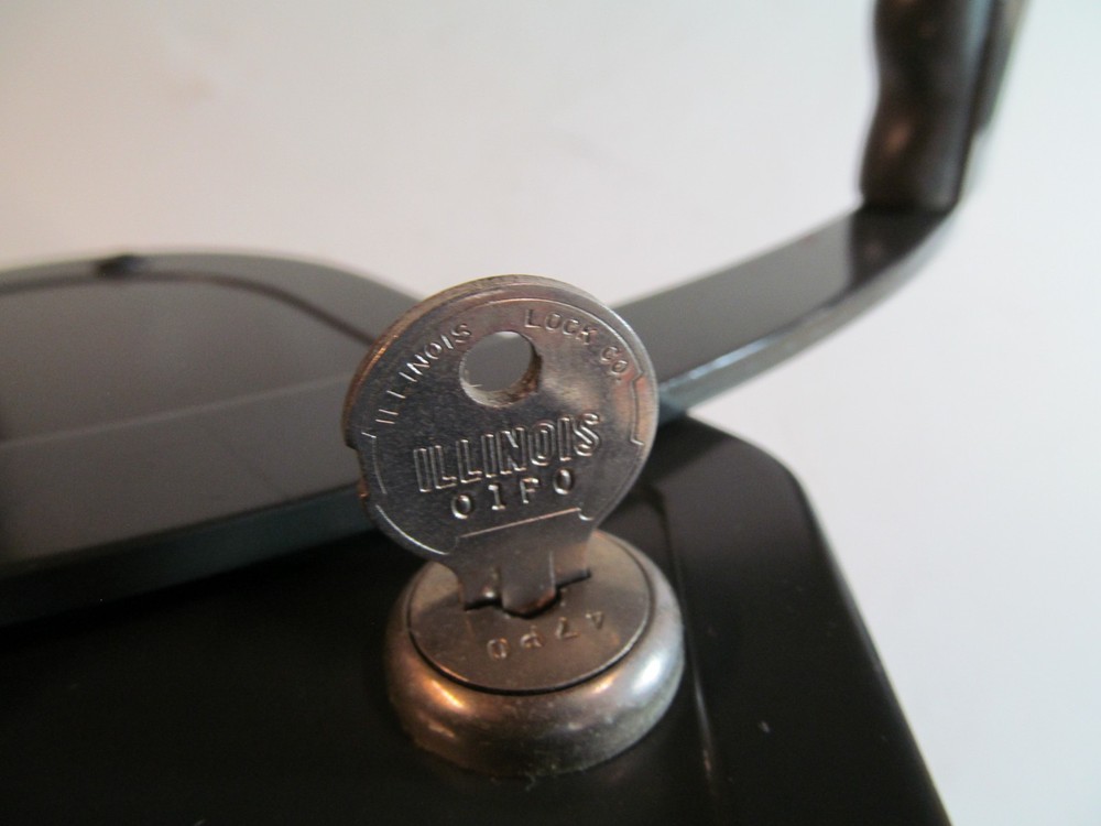 PAYMASTER Series X-550 Payroll Check Writing Machine Video Shows it Works!