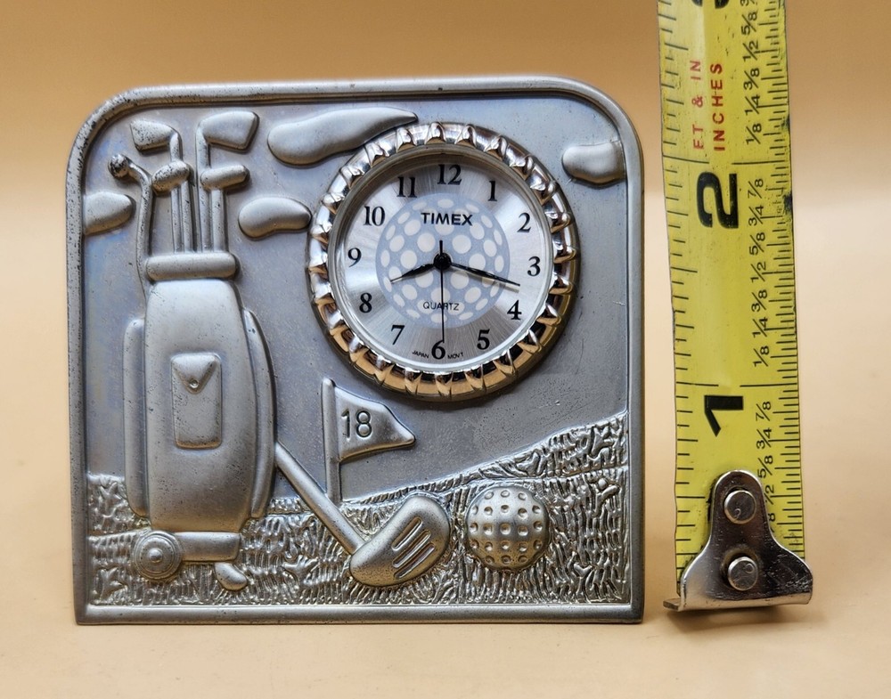Timex Golfing Theme Silvertone Clock Quartz JAPAN MOVEMENT, EUC