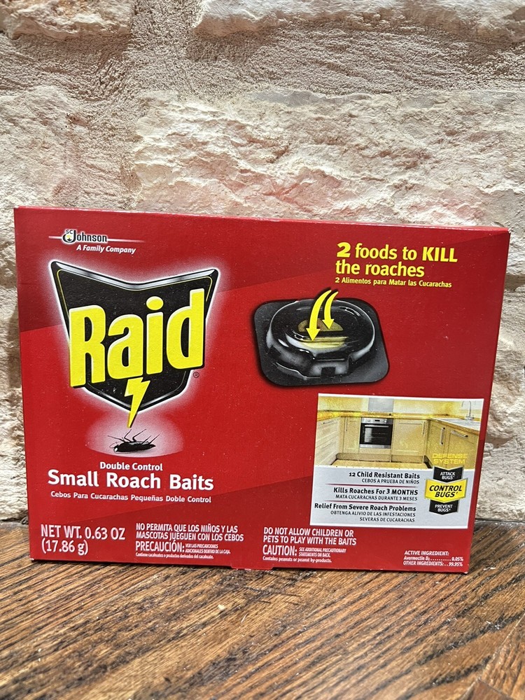 1 Raid DOUBLE CONTROL SMALL ROACH BAITS 12 ct Child Resistant Defense System