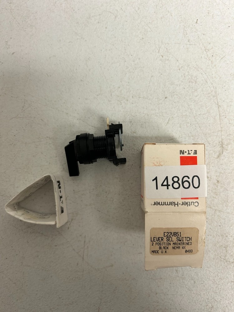 Cutler-Hammer E22VB51 2 Position Lever Selector Switch
