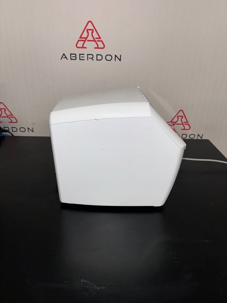 Unchained Labs Little Lunatic Spectrometer Microplate Reader #18083