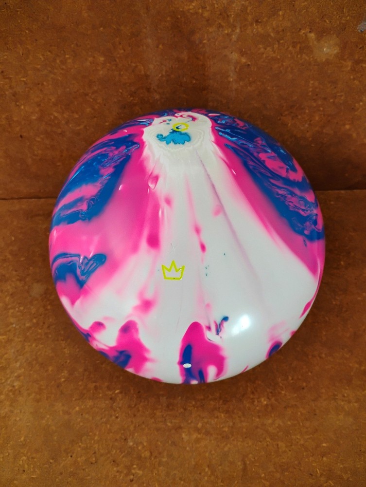 Brunswick Infinity Quest Solid 14 lb bowling ball Undrilled