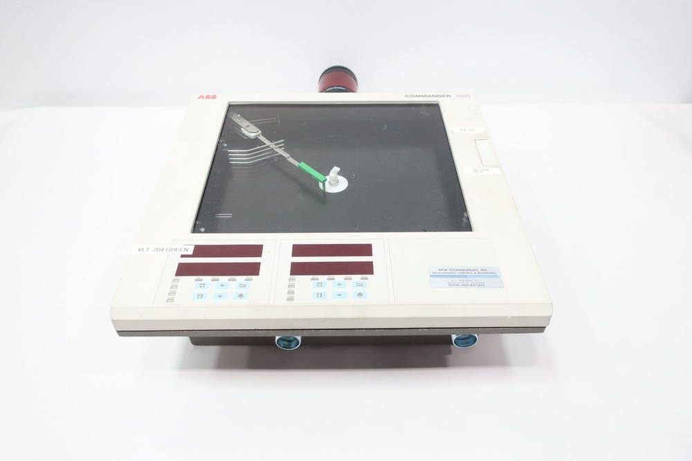 Abb 1914JA001100000STD Commander 1900 Chart Recorder