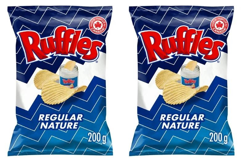 Ruffles Regular Potato Chips, 200g (Imported from Canada) (2 Pack)