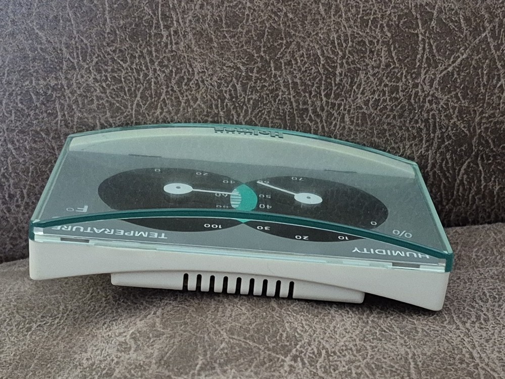 Holmes - Indoor Thermometer & Humidity Level Reader