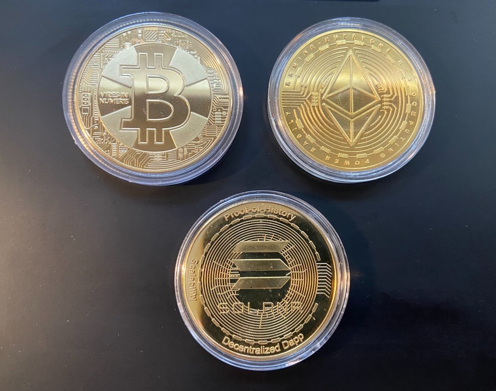 New BTC, Ether & Solana Crypto Commemorative Coins in Protective Plastic Cases