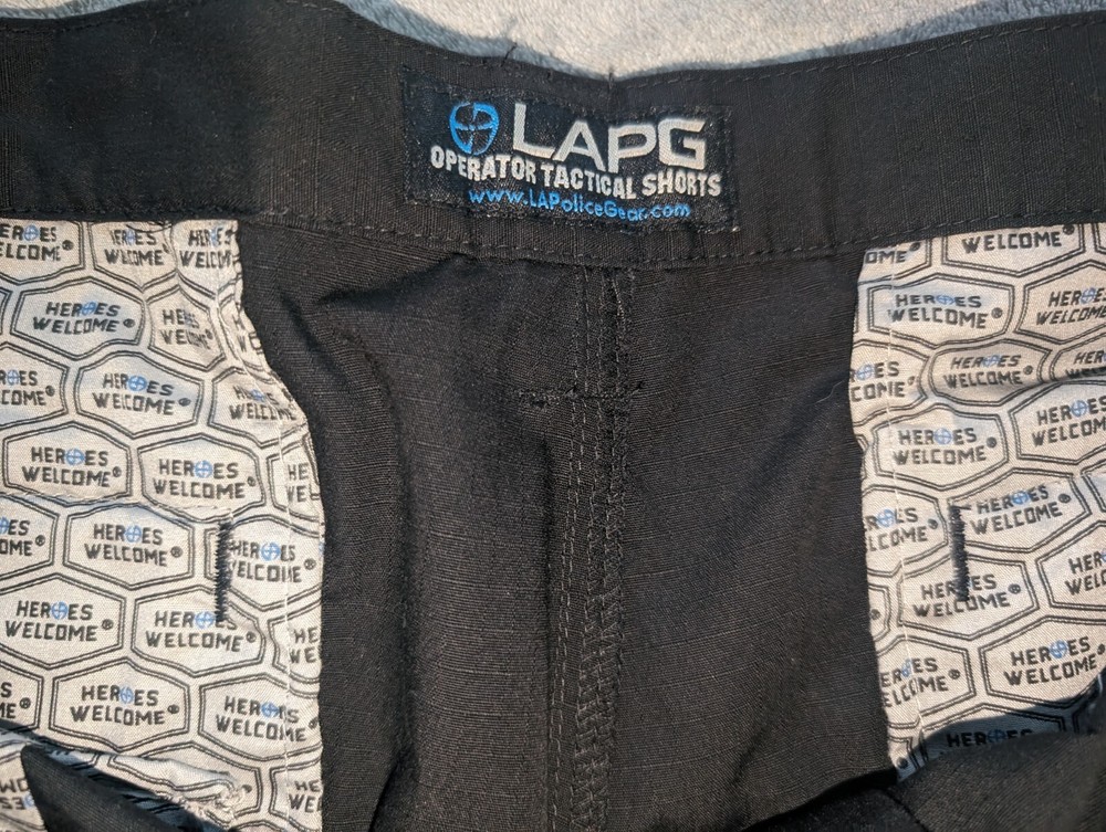 LAPG Operator Tactical Shorts Cargo Size 44 x 10 Black Utility
