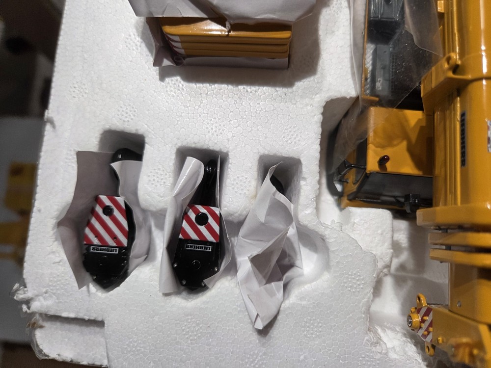 1/50 WSI Liebherr LTM1500