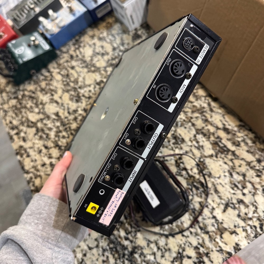 Sony HR-MP5 Guitar Multi-Effects Processor (Vintage Rack Unit)