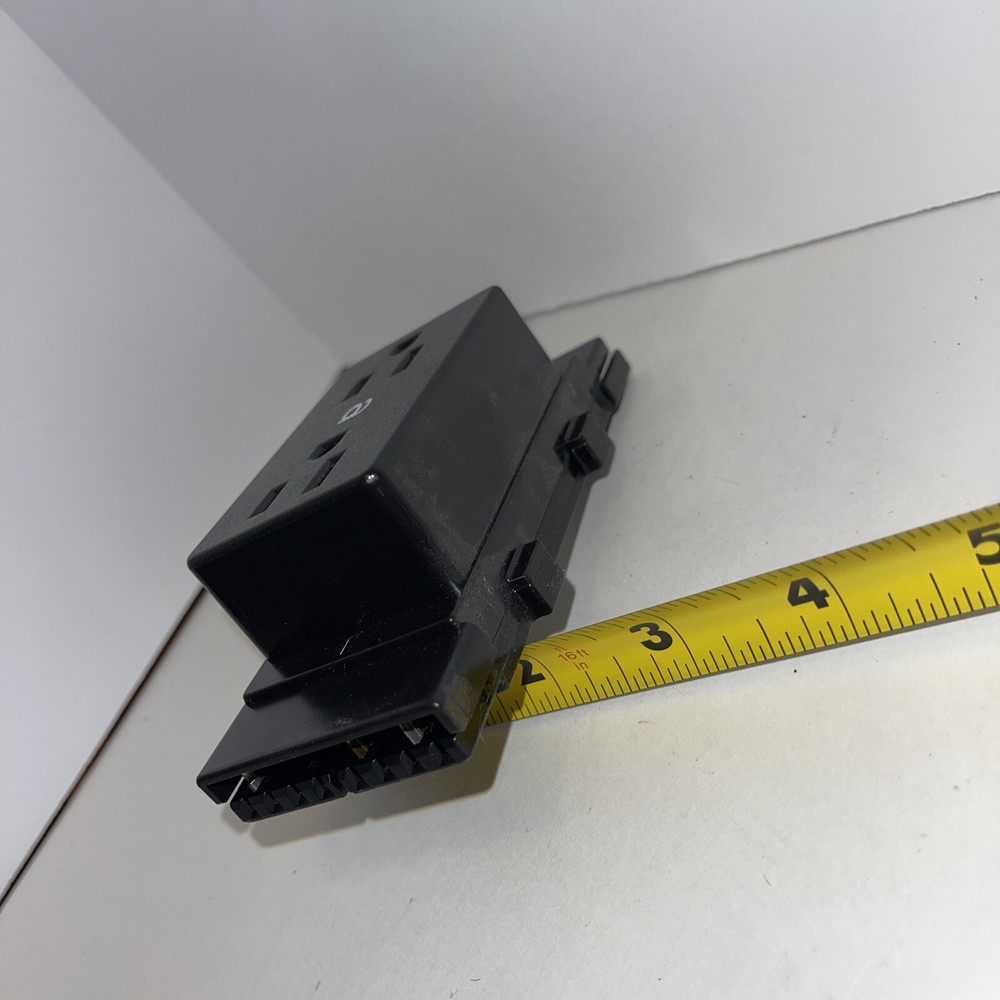 Herman Miller E1311.A Receptacle For Cubicle