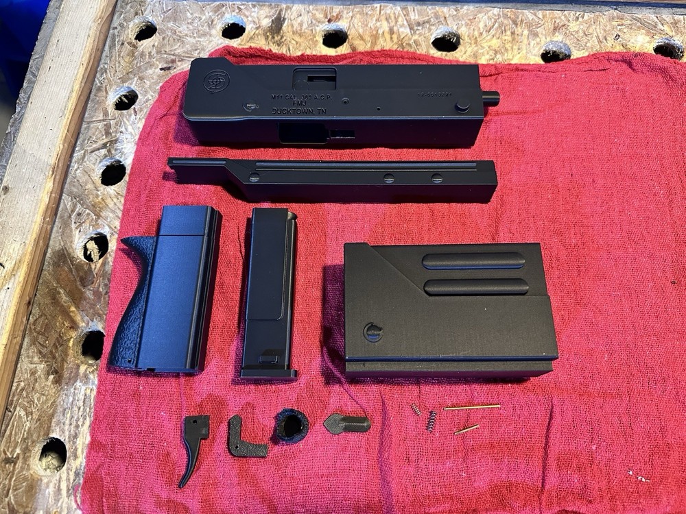 Blade Mac 11 Replica Prop - Wesley Snipes - 3D Printed Kit