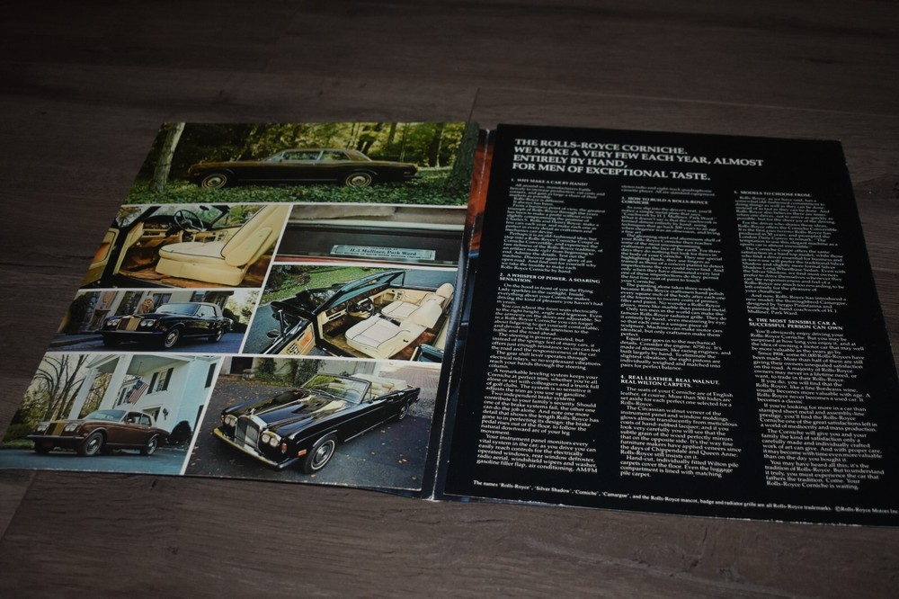 Rolls-Royce Corniche foldout sales brochure 1977