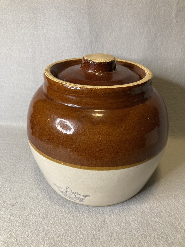 Vintage Robinson Ransbottom Blue Crown 2 Quart Rustic serving Pot - Farmhouse