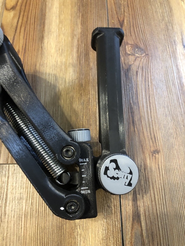 Scotty Handheld Gimbal Stabilizer For Cameras AS IS NOT TESTED