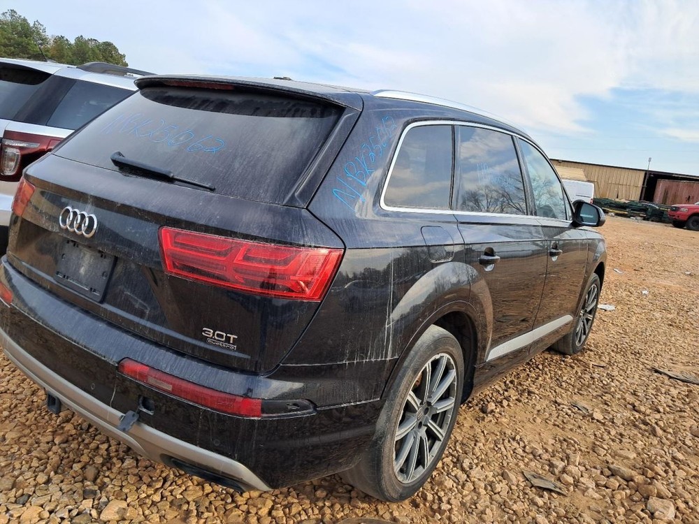 Q7 AUDI 2017 Glove Box 4874471