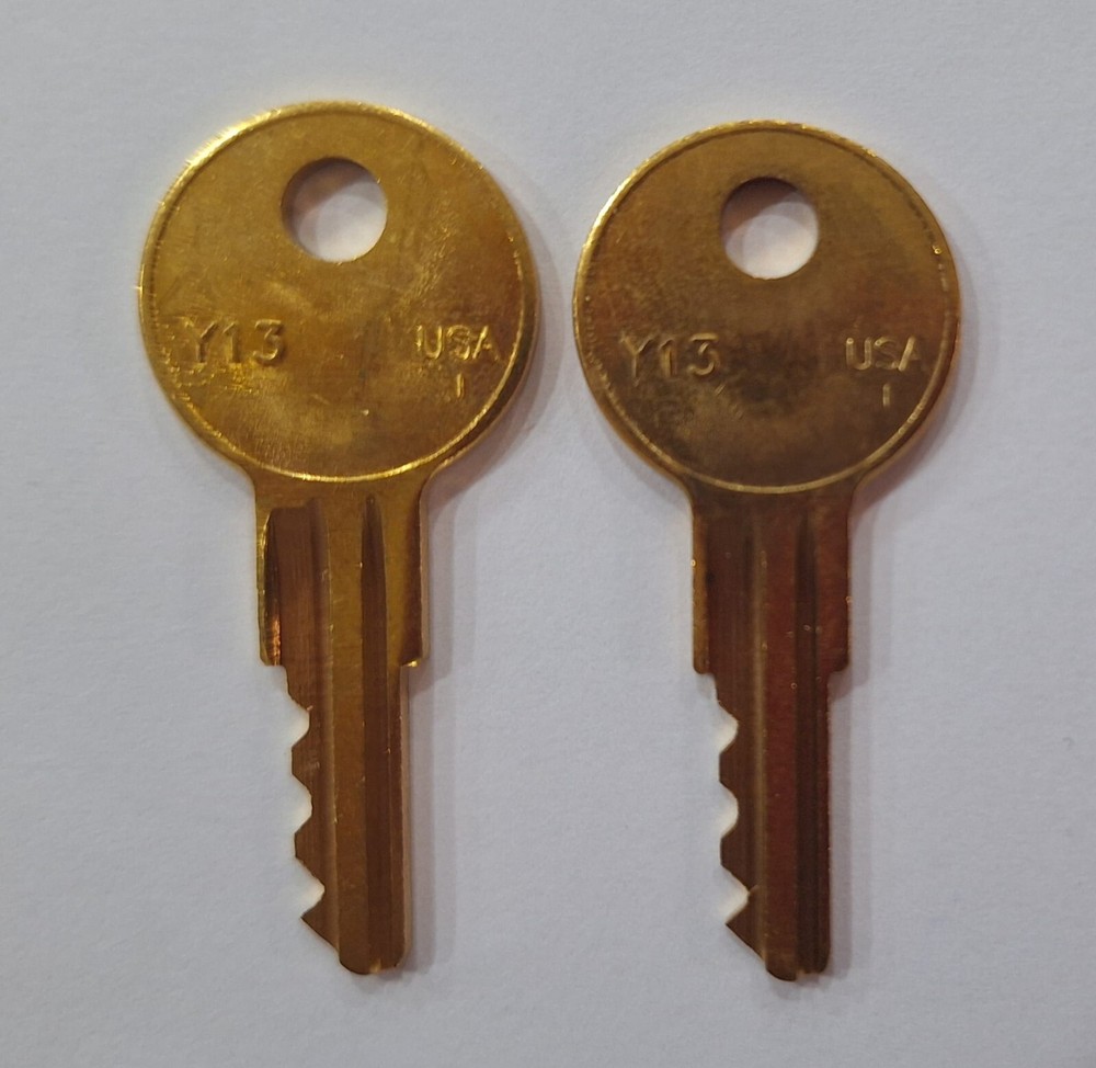 EM502 Two Replacement Keys Cut to Key Code EM502 Eberhard-Dutec-Husky, Tool Box.