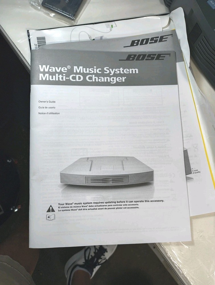 Bose Acoustic Wave Music System and 5-CD Multi Disc Changer II - Graphite Grey