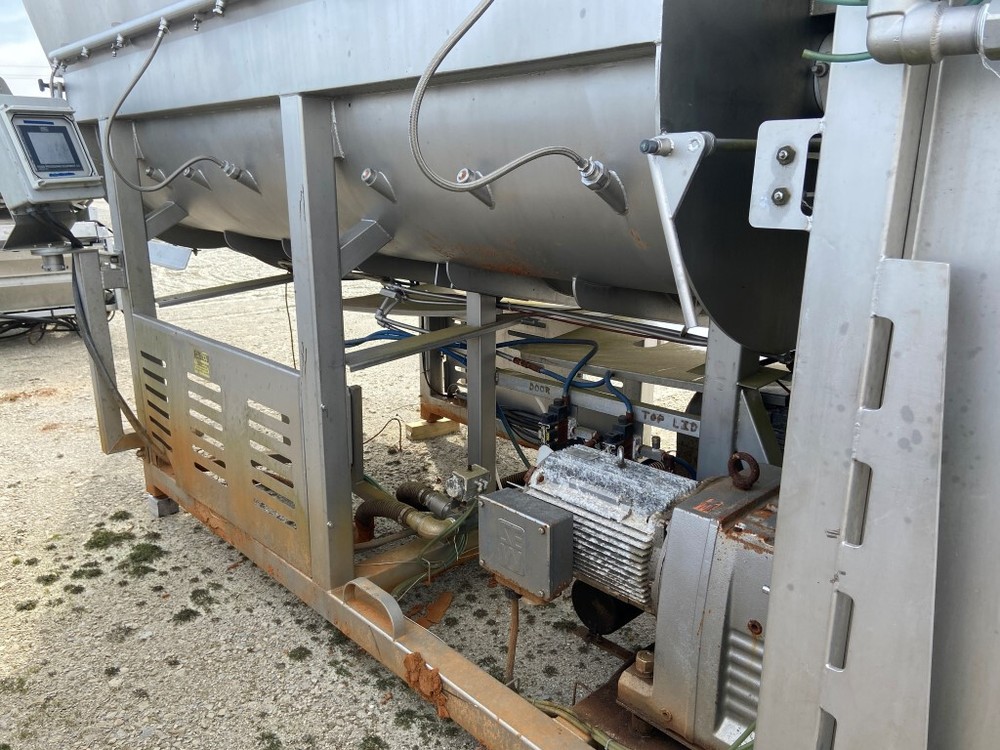 FPEC Model 814 intermeshing Vacuum C02 paddle blender, 6000 lbs. capacity