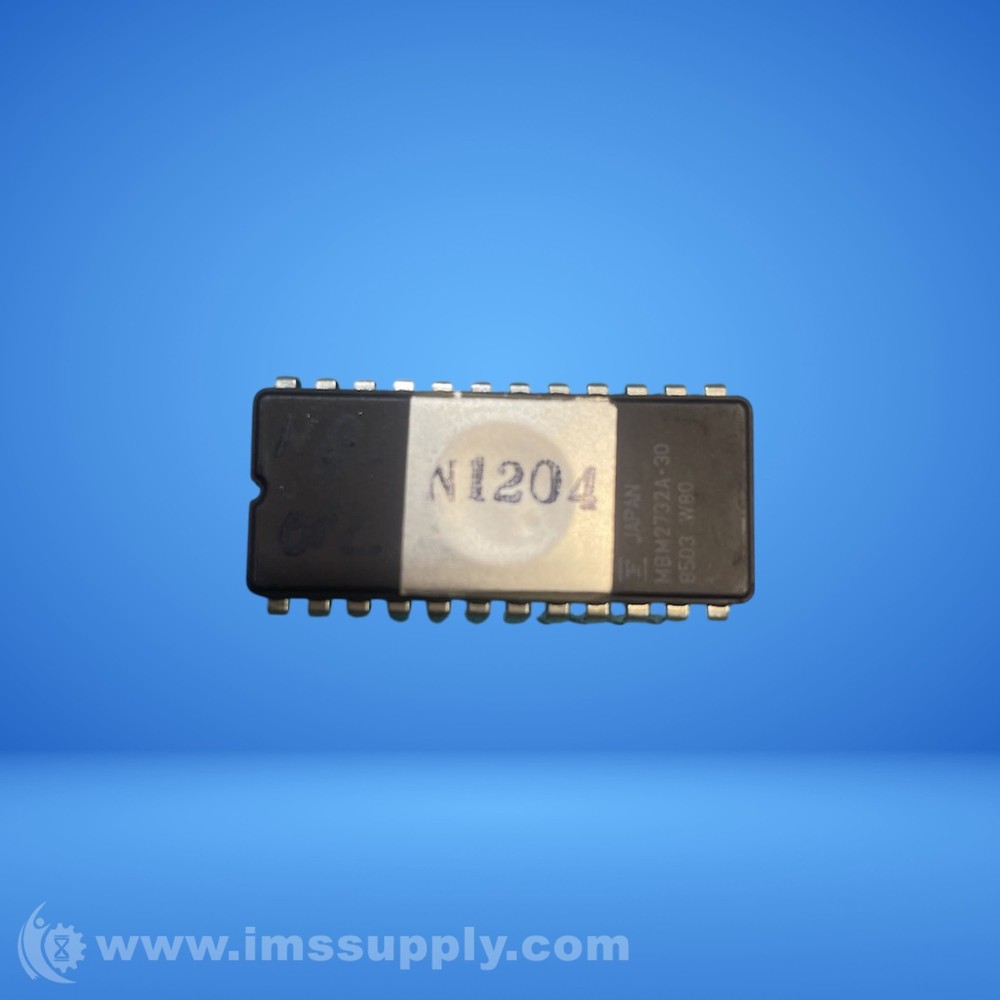 Fujitsu MBM2732A-30 UV EPROM Chip FNOB