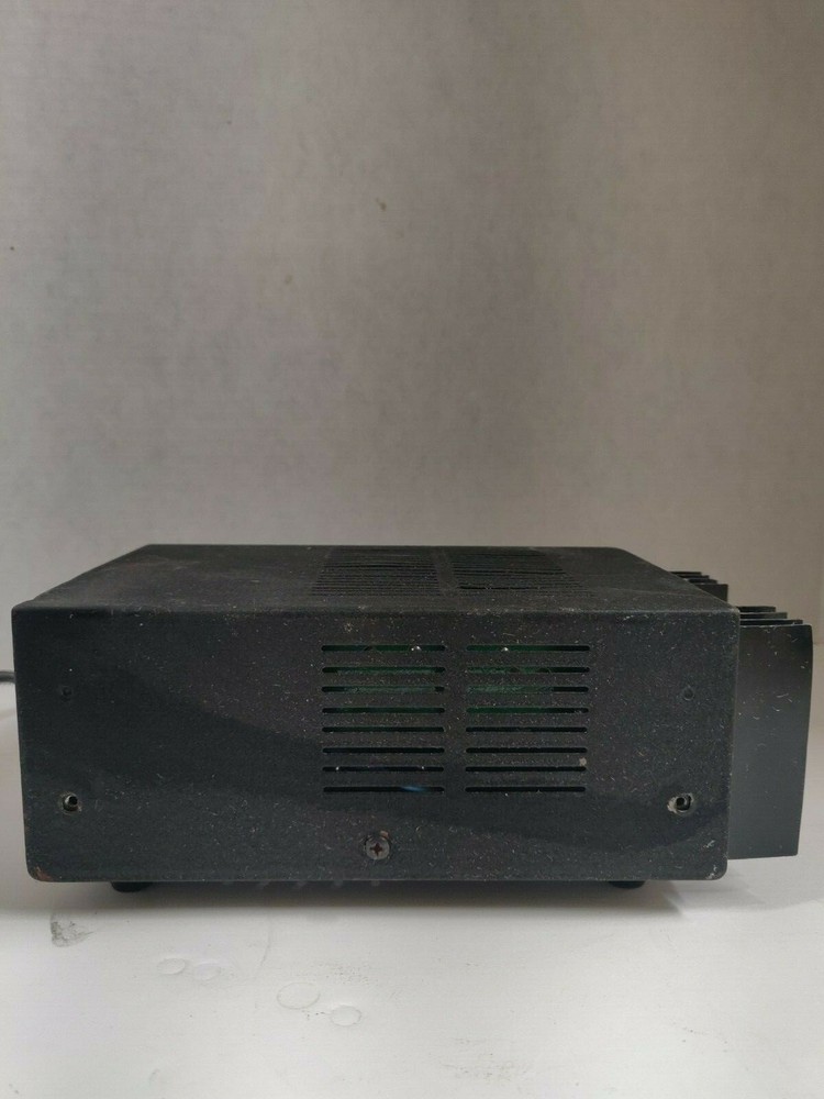 GC Electronics Regulated 12V Power Supply 13.8 Volts DC