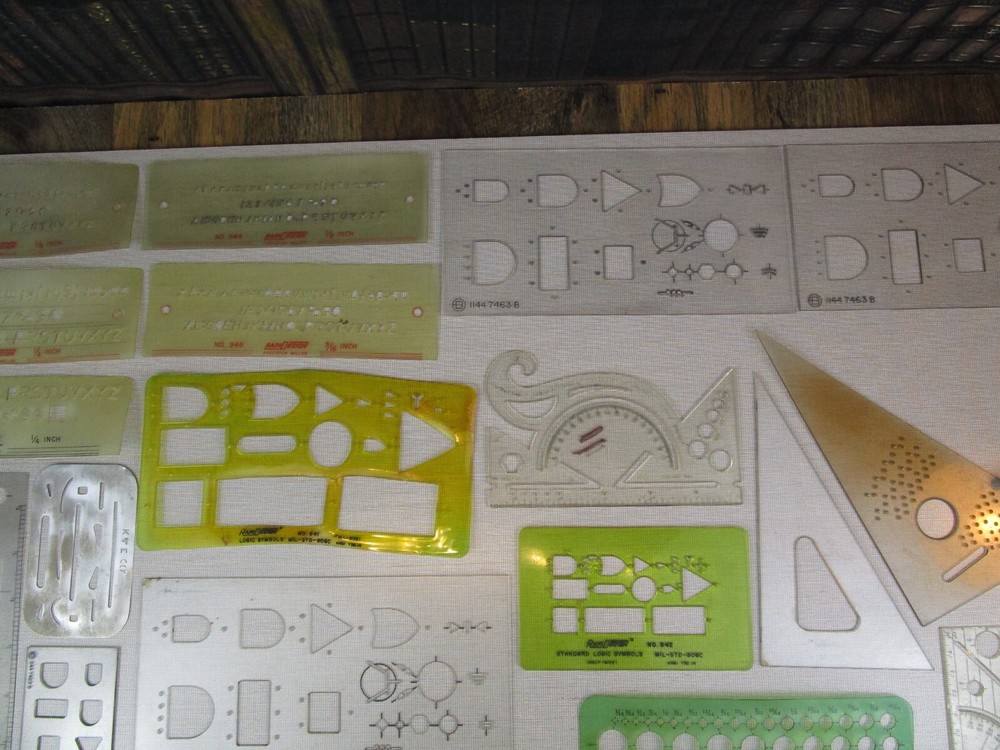 ASSORTED LOT of VINTAGE DRAFTING ARCHITECTURE TOOLS Templates & Rulers Triangle