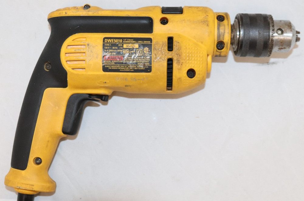 DEWALT DWE5010 1/2" 13mm hammer drill