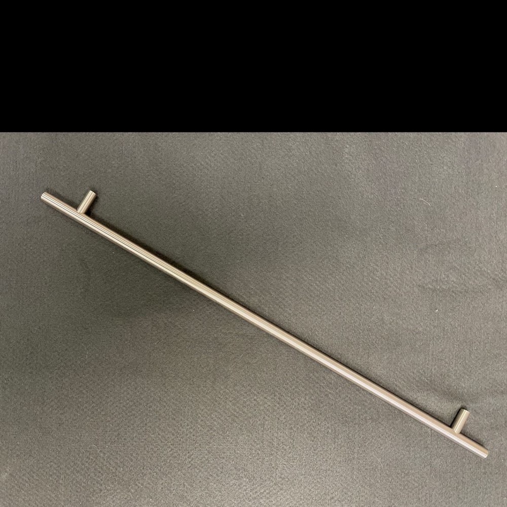 17-5/8"  Avante Bar Pull Stainless Steel