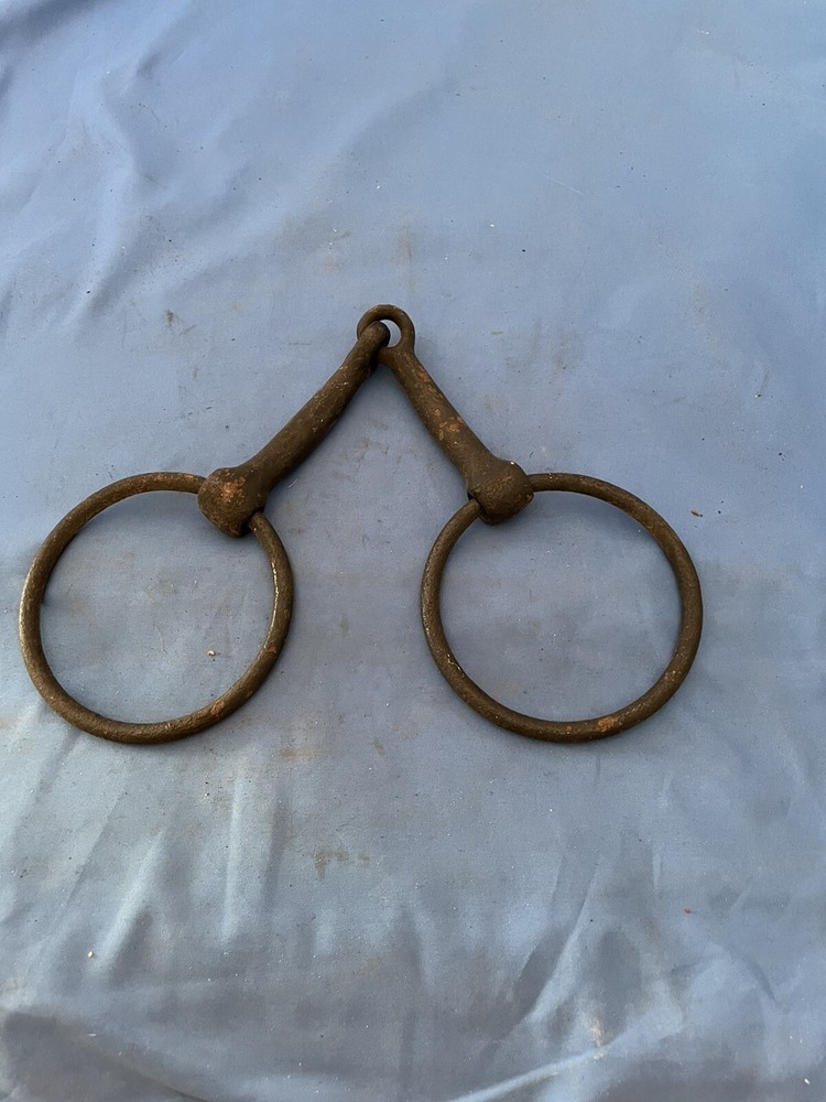 Vintage O-Ring Draft Horse Bit Rusty Small!