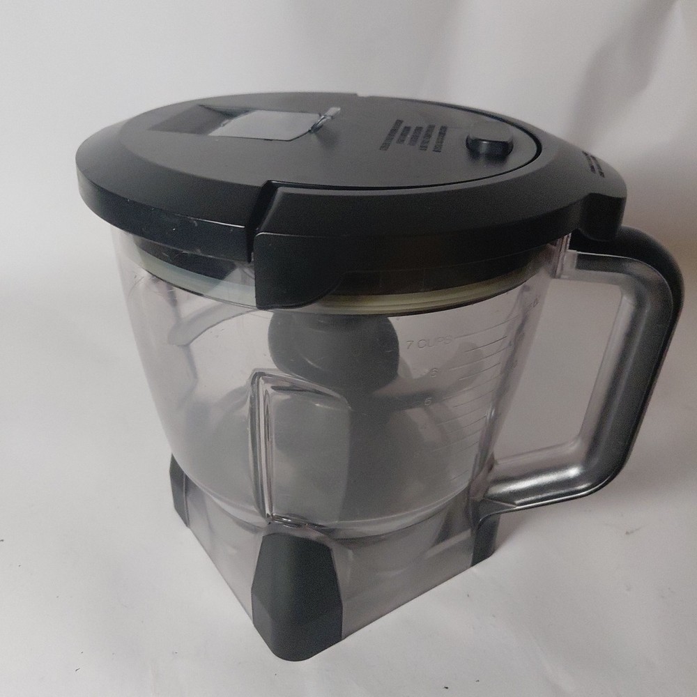 Ninja Blender Food Processor Bowl Pitcher 64 OZ With Blade & Lid