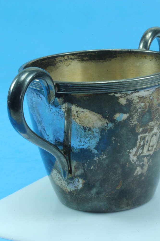 William A. Rogers #4905 Silver Plate Double Handle Cup Engraved AGENDA.